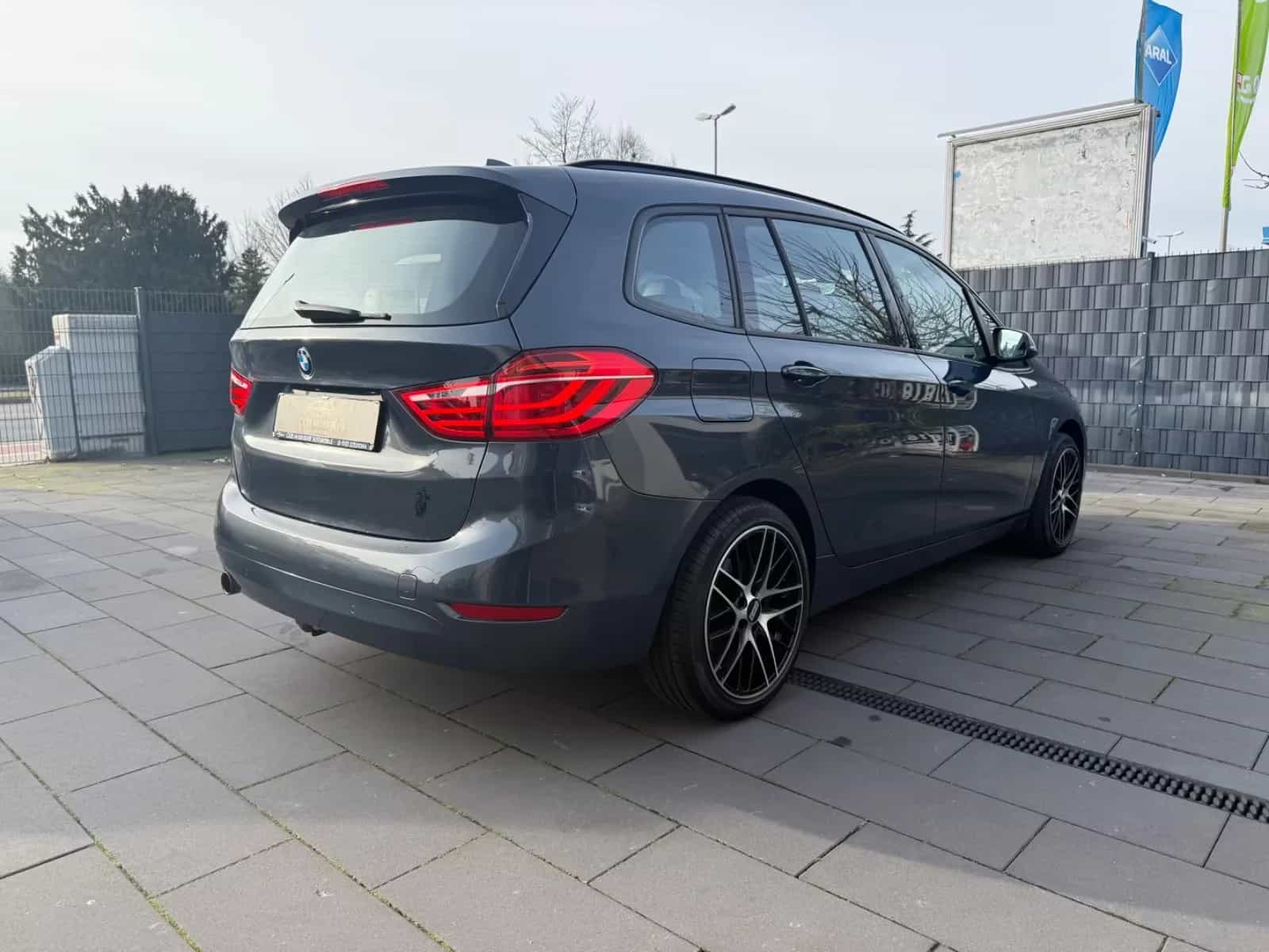 BMW 2 Series Gran Tourer 07/2015-photo-7