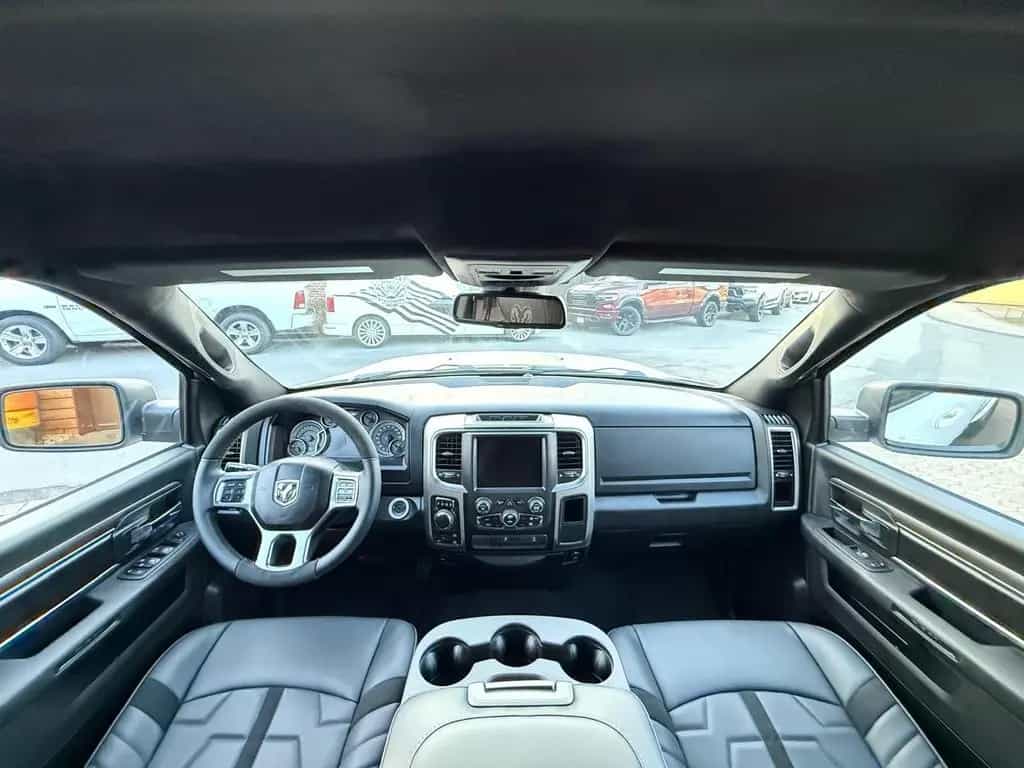 Dodge RAM V8*4X4*SPORT*AHK*OFFROAD*LIFT*GARANTIE*SERVICE 12/2021-photo-48