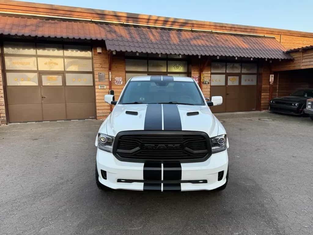 Dodge RAM V8*4X4*SPORT*AHK*OFFROAD*LIFT*GARANTIE*SERVICE 12/2021-photo-6