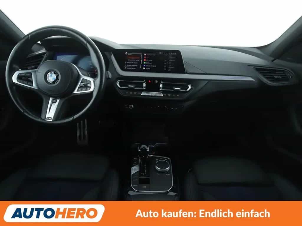 BMW 1 Series 118i M Sport Aut.*NAVI*HEAD-UP*LED*TEMPO*CAM 11/2020-photo-11