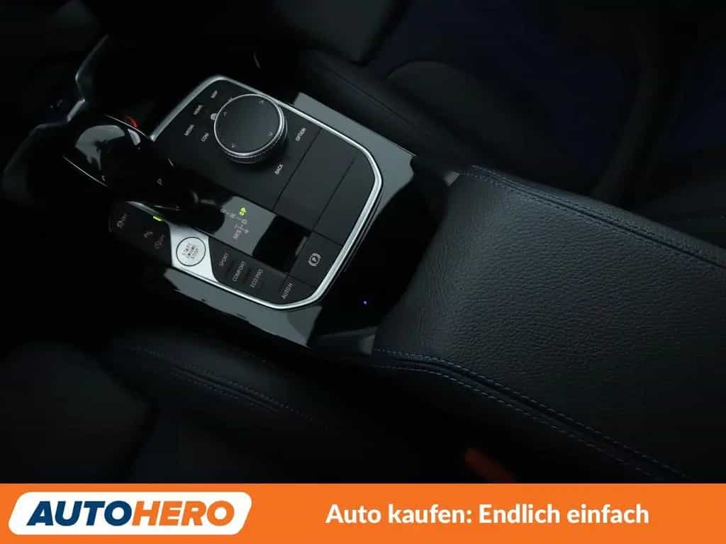 BMW 1 Series 118i M Sport Aut.*NAVI*HEAD-UP*LED*TEMPO*CAM 11/2020-photo-23