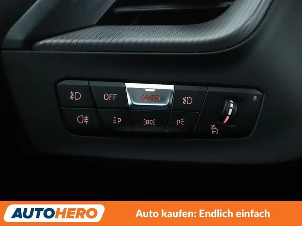 BMW 1 Series 118i M Sport Aut.*NAVI*HEAD-UP*LED*TEMPO*CAM 11/2020-photo-25