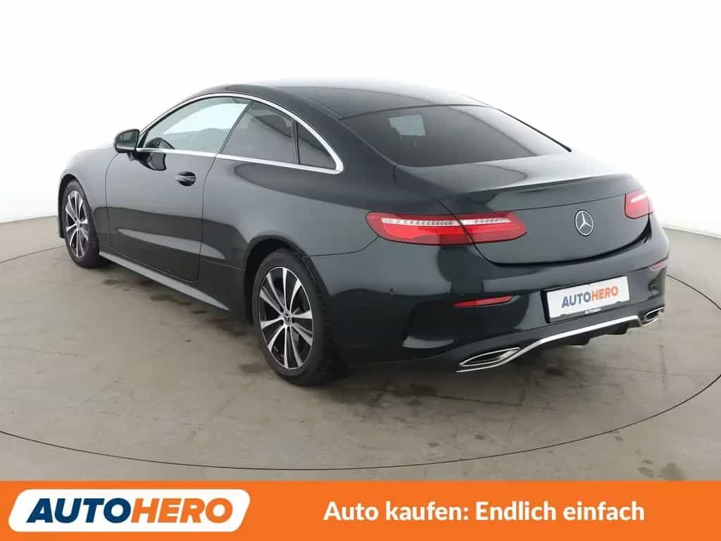 Mercedes-Benz E 200 E-Klasse E 200 AMG Line Aut.*NAVI*LED*TEMPO*CAM* 07/2018-photo-3