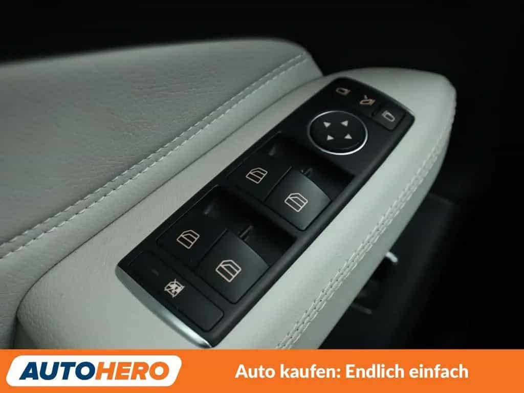 Mercedes-Benz GLE-Class GLE 350 d 4Matic AMG Line Aut.*NAVI* 09/2016-photo-24