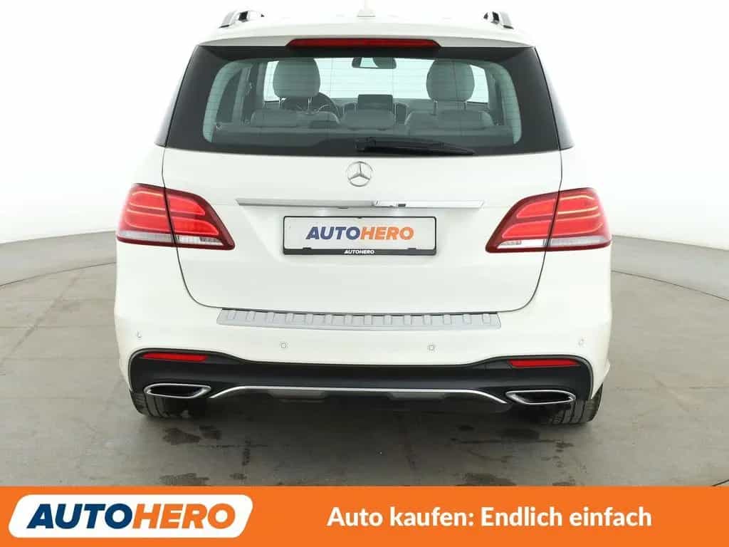 Mercedes-Benz GLE-Class GLE 350 d 4Matic AMG Line Aut.*NAVI* 09/2016-photo-4