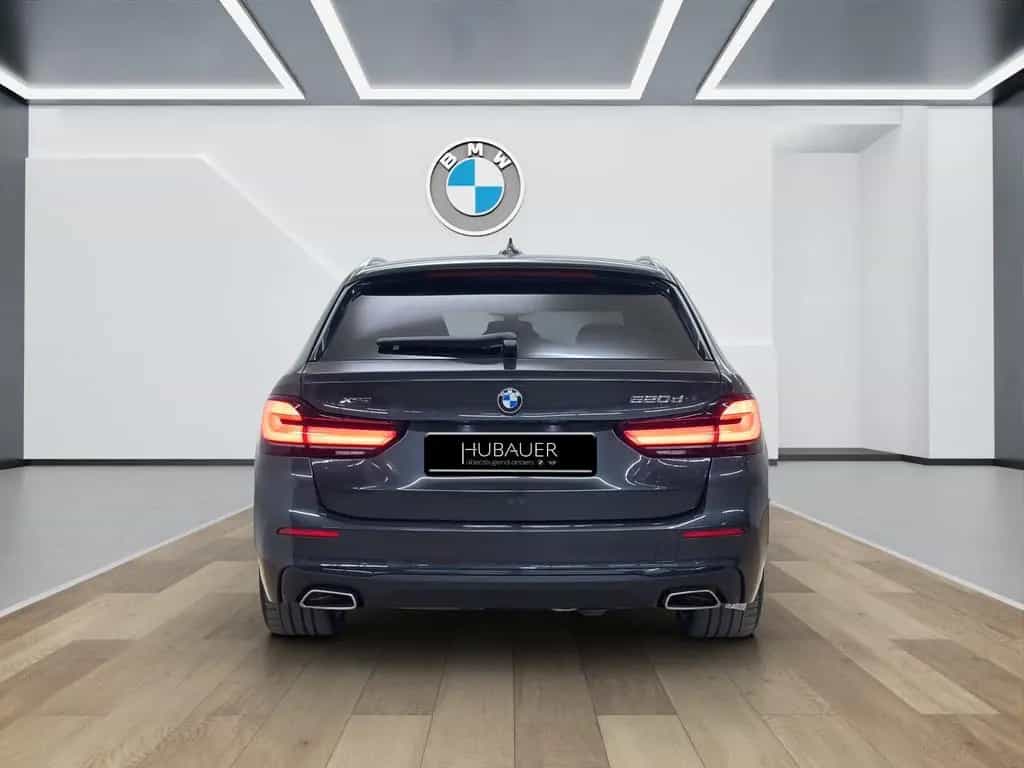 BMW 5 Series 520d xDrive Touring [Laser, DA Prof., AHK, Pano] 02/2023-photo-10