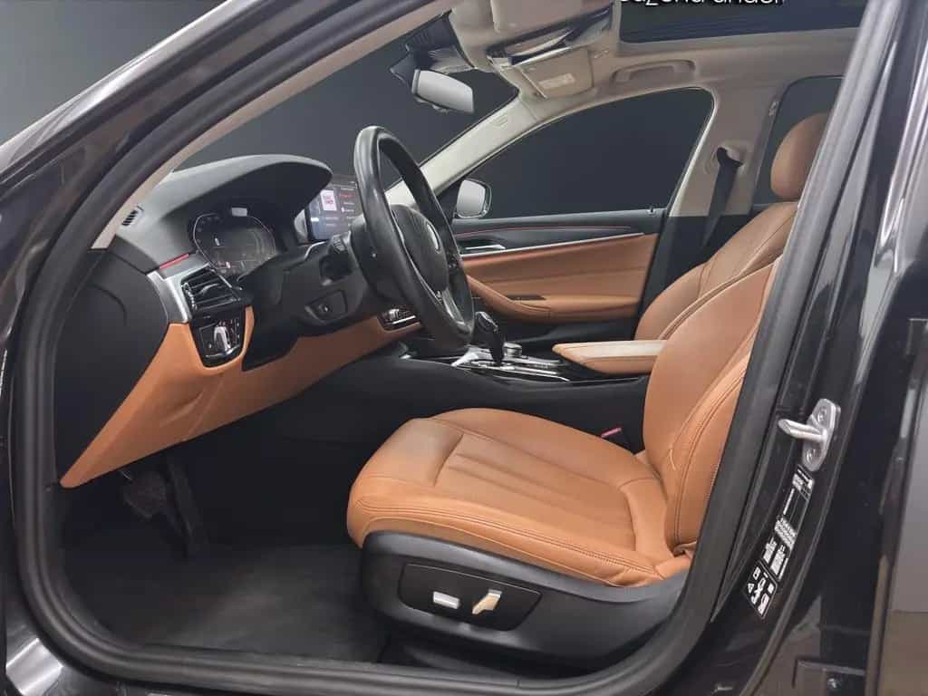 BMW 5 Series 520d xDrive Touring [Laser, DA Prof., AHK, Pano] 02/2023-photo-12
