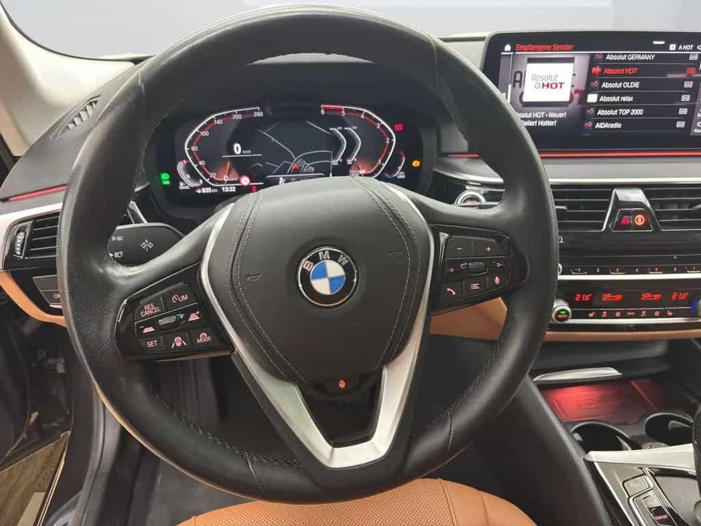 BMW 5 Series 520d xDrive Touring [Laser, DA Prof., AHK, Pano] 02/2023-photo-13
