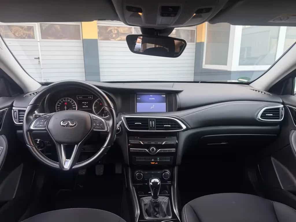 Infiniti Q30 1.5 d*NUR 60TKM**** 07/2017-photo-14