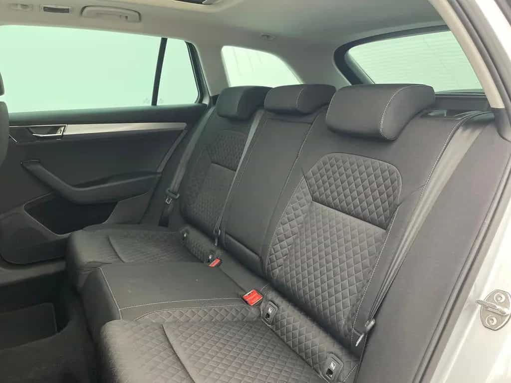 Skoda Superb Business *ACC*KAM*KEY*VIRT*PANO*LED*MEM* 02/2022-photo-15