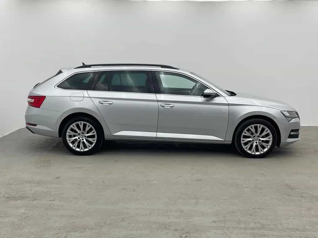 Skoda Superb Business *ACC*KAM*KEY*VIRT*PANO*LED*MEM* 02/2022-photo-7