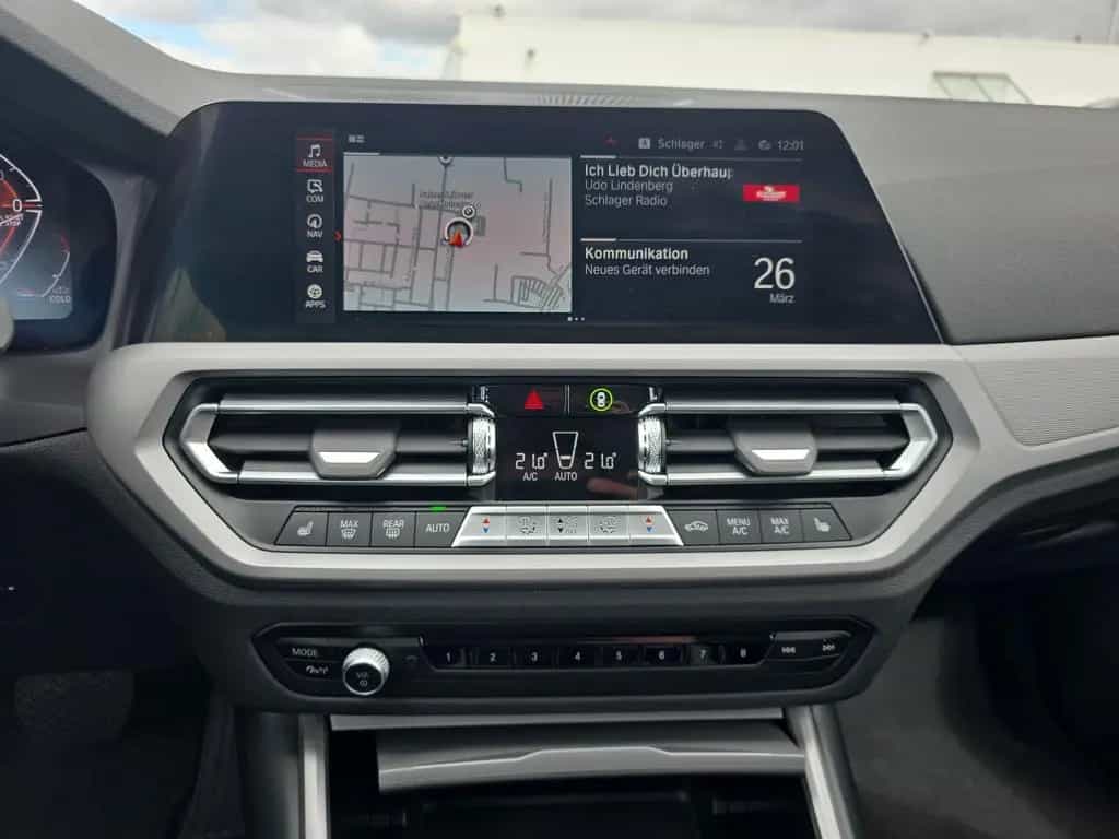 BMW 320 i Limousine Advantage Head-Up DAB WLAN Shz 08/2021-photo-15