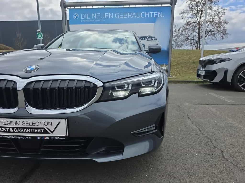 BMW 320 i Limousine Advantage Head-Up DAB WLAN Shz 08/2021-photo-8