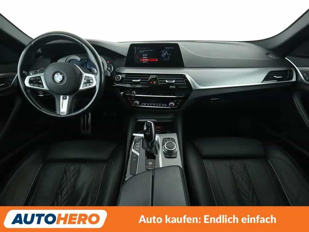 BMW 5 Series 520d M Sport Aut.*NAVI*LED*ACC*HUD*AHK*360° 03/2020-photo-11