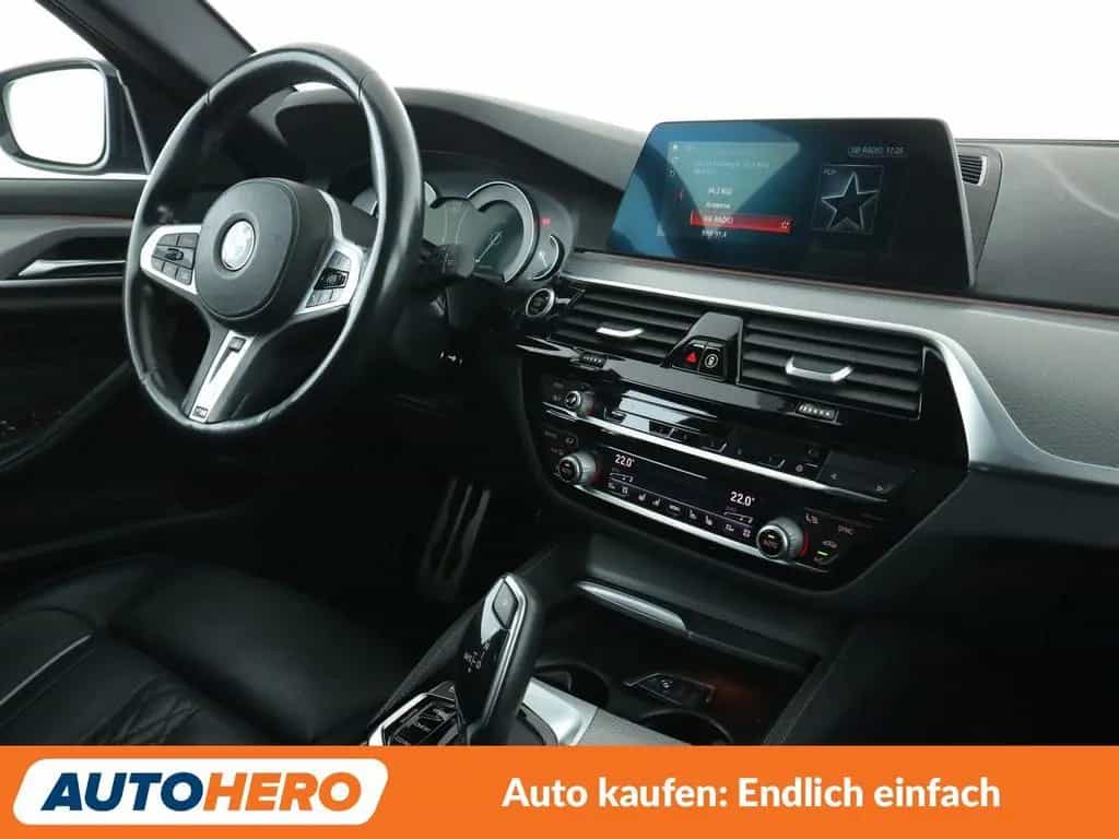BMW 5 Series 520d M Sport Aut.*NAVI*LED*ACC*HUD*AHK*360° 03/2020-photo-12
