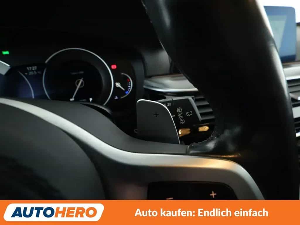 BMW 5 Series 520d M Sport Aut.*NAVI*LED*ACC*HUD*AHK*360° 03/2020-photo-28