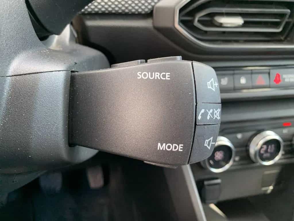 Dacia Jogger 1.0 TCE 100 ECO-G EXTREME LED+KAMERA+LPG 04/2022-photo-29