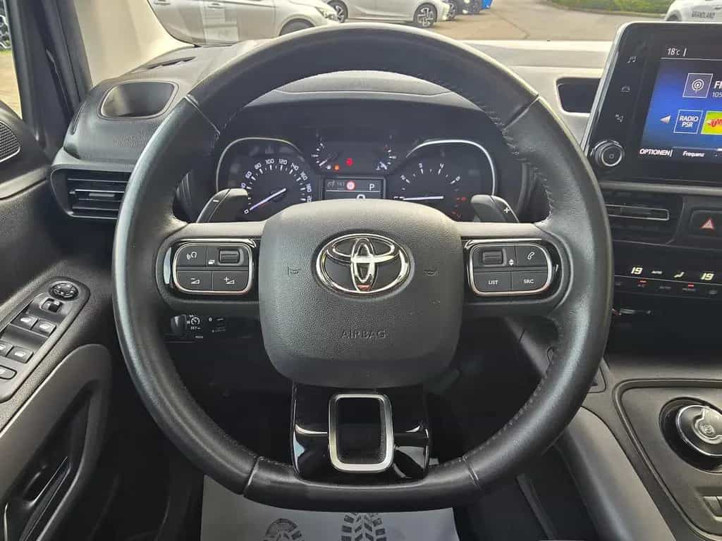 Toyota Proace City Verso 1.2 12V Turbo KAT 06/2021-photo-11
