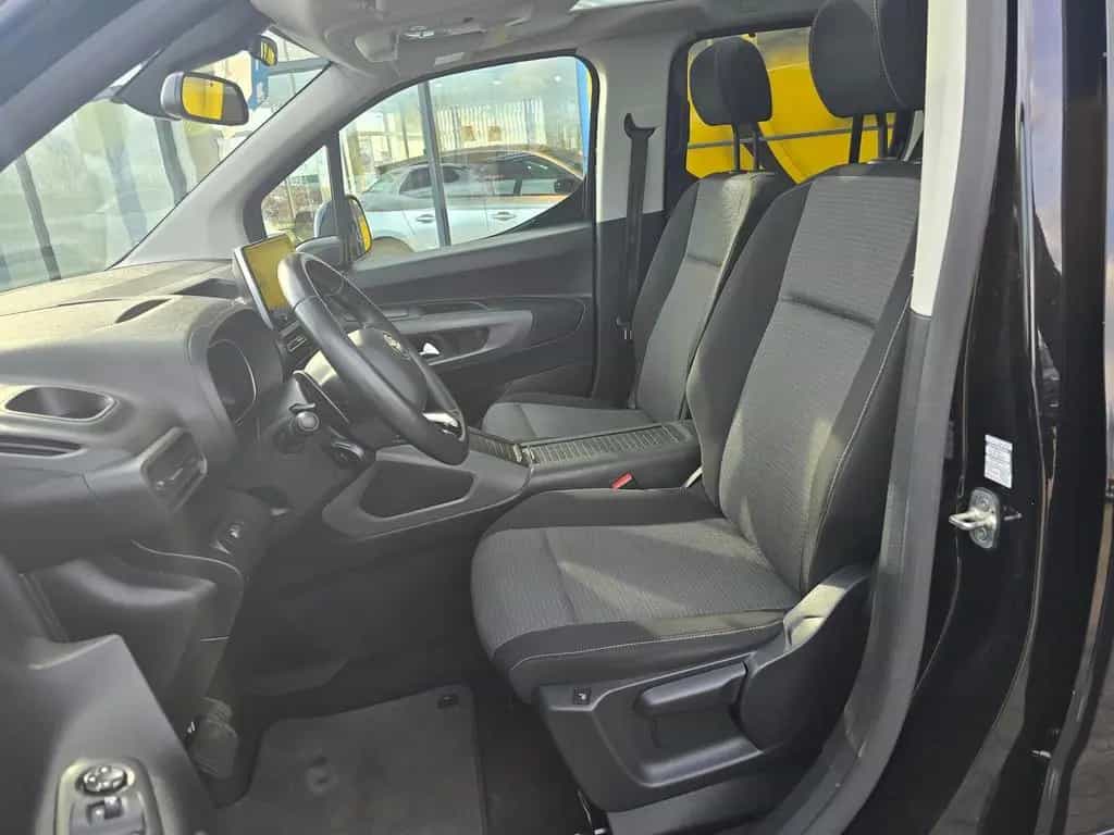 Toyota Proace City Verso 1.2 12V Turbo KAT 06/2021-photo-25