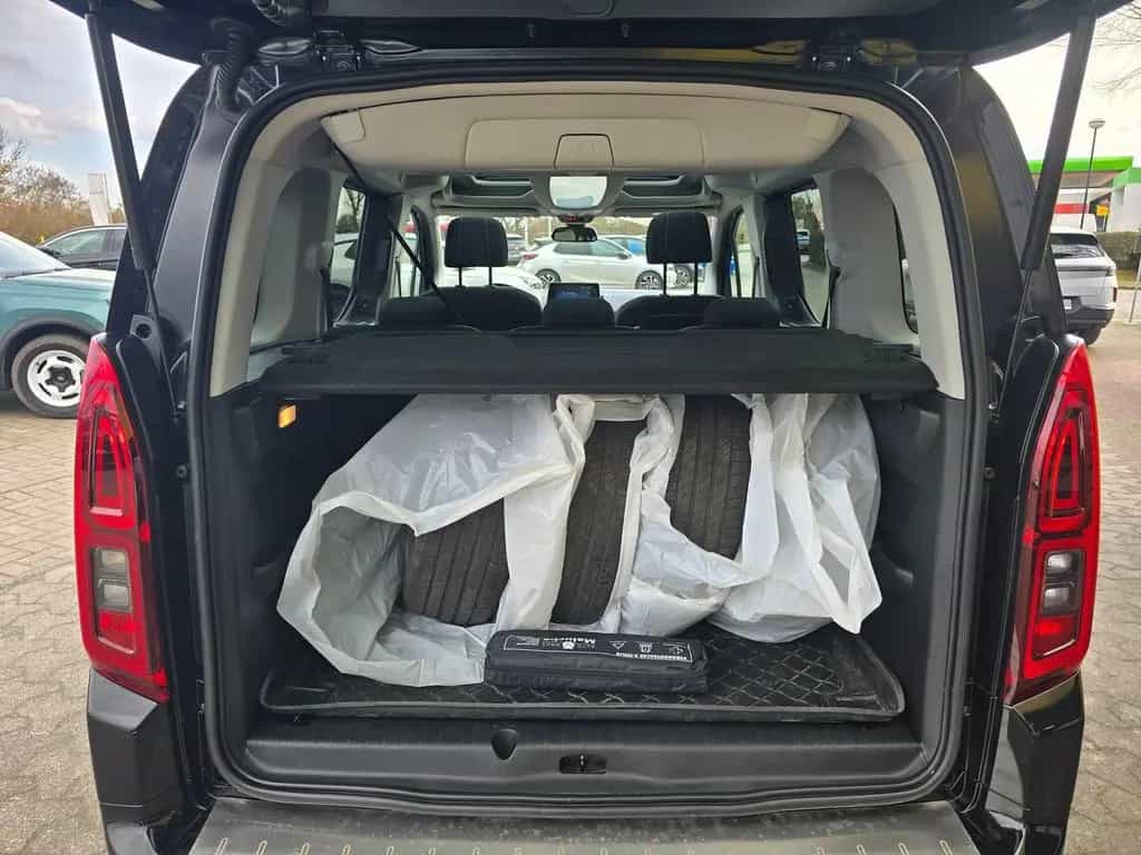 Toyota Proace City Verso 1.2 12V Turbo KAT 06/2021-photo-8