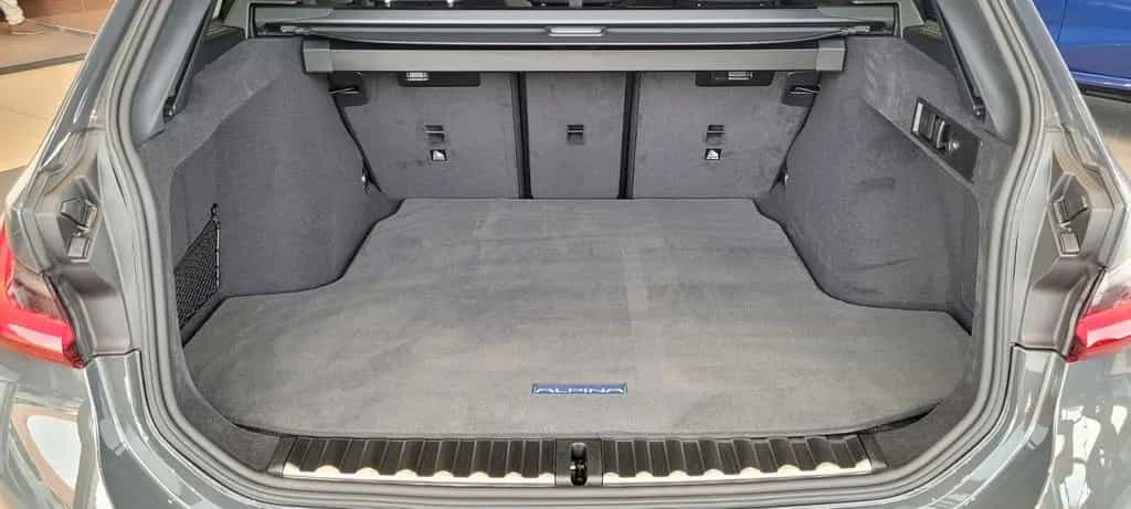 ALPINA D3 S Allrad Touring 20 Zoll AHK HiFi h/k Pano null-photo-11