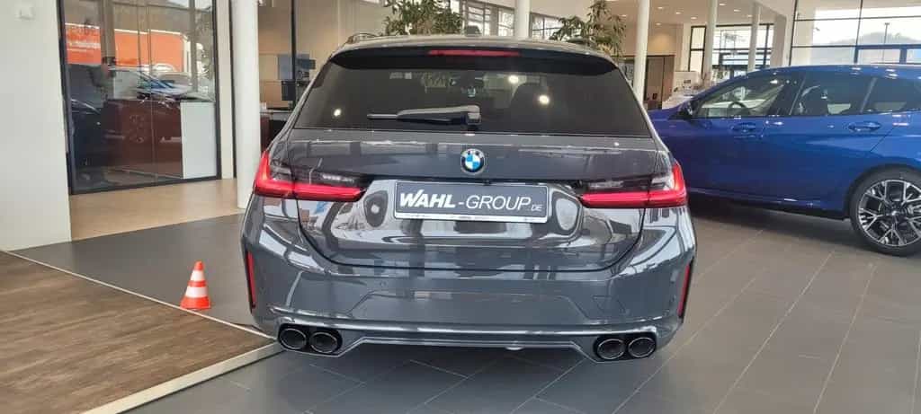 ALPINA D3 S Allrad Touring 20 Zoll AHK HiFi h/k Pano null-photo-3