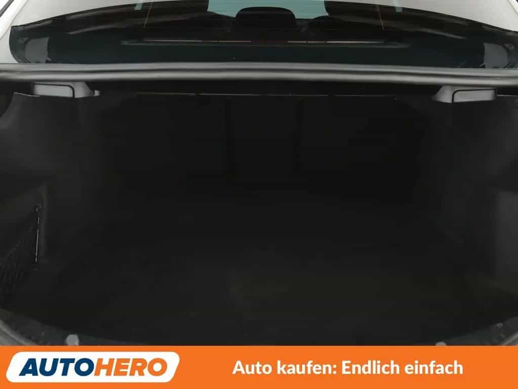 Mercedes-Benz C 180 Avantgarde Aut.*LED*NAVI*TEMPO*CAM*PDC*SHZ 05/2020-photo-17