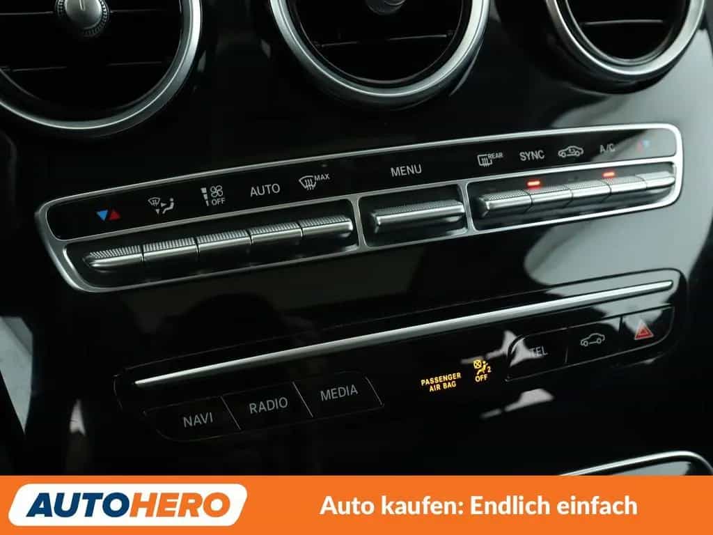 Mercedes-Benz C 180 Avantgarde Aut.*LED*NAVI*TEMPO*CAM*PDC*SHZ 05/2020-photo-22