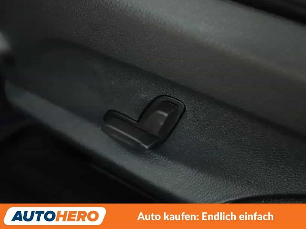 Mercedes-Benz C 180 Avantgarde Aut.*LED*NAVI*TEMPO*CAM*PDC*SHZ 05/2020-photo-30