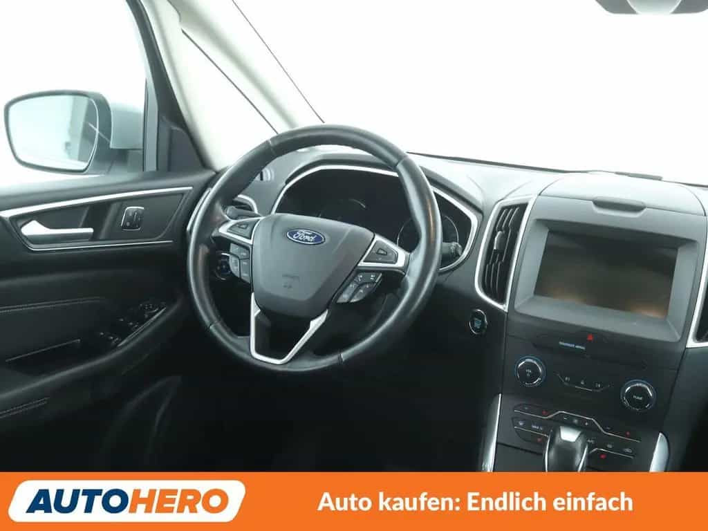 Ford S-Max 2.0 EcoBoost Titanium Aut.*NAVI*SPUR*PDC* 05/2017-photo-12