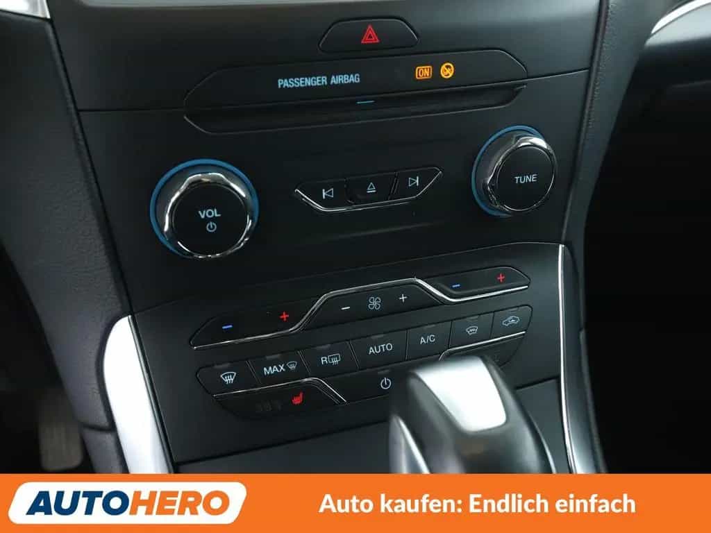Ford S-Max 2.0 EcoBoost Titanium Aut.*NAVI*SPUR*PDC* 05/2017-photo-21