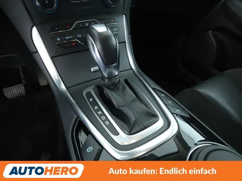 Ford S-Max 2.0 EcoBoost Titanium Aut.*NAVI*SPUR*PDC* 05/2017-photo-22
