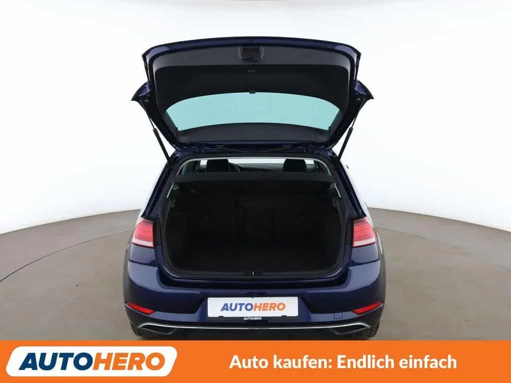 Volkswagen Golf VII 1.0 TSI Sound Aut.*CARPLAY*PDC*SHZ*ACC* 10/2017-photo-16