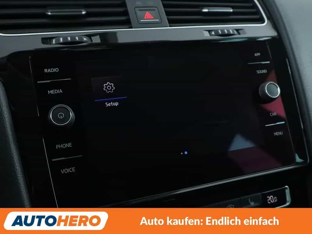 Volkswagen Golf VII 1.0 TSI Sound Aut.*CARPLAY*PDC*SHZ*ACC* 10/2017-photo-24