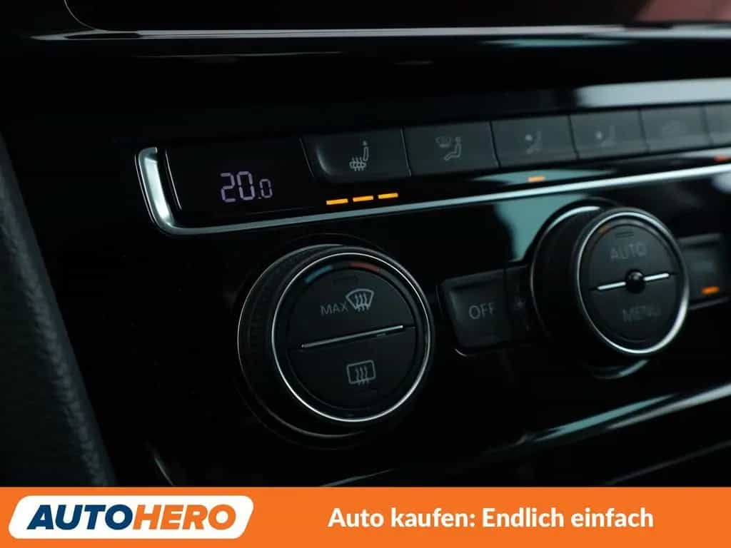 Volkswagen Golf VII 1.0 TSI Sound Aut.*CARPLAY*PDC*SHZ*ACC* 10/2017-photo-26