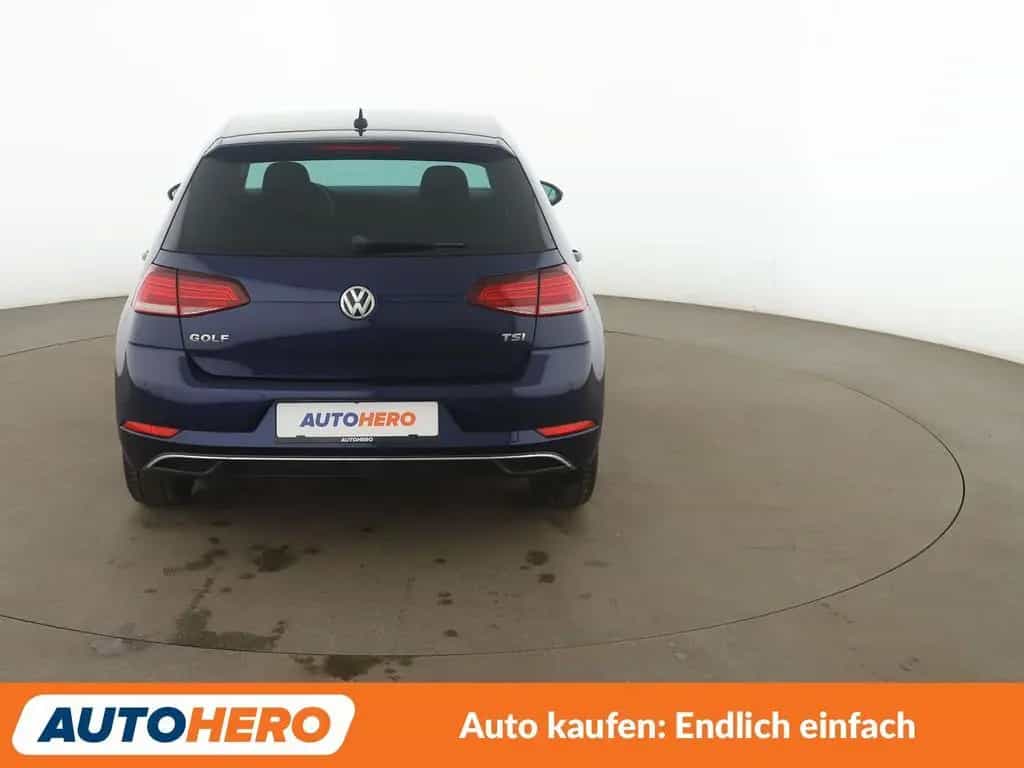 Volkswagen Golf VII 1.0 TSI Sound Aut.*CARPLAY*PDC*SHZ*ACC* 10/2017-photo-4