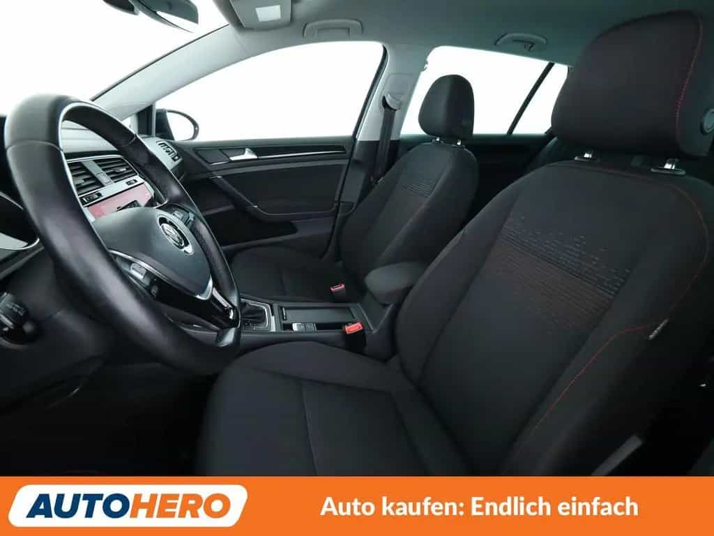 Volkswagen Golf VII 1.0 TSI Sound Aut.*CARPLAY*PDC*SHZ*ACC* 10/2017-photo-9