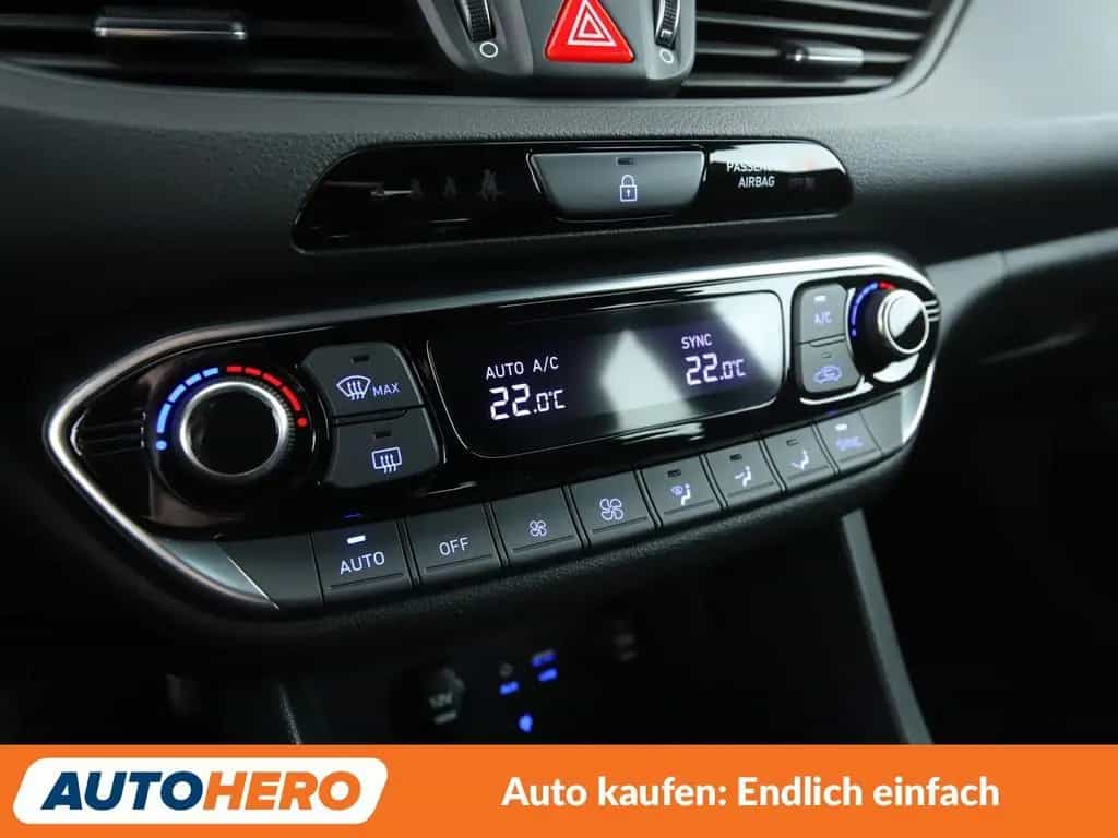 Hyundai i30 2.0 TGDI N Performance*NAVI*LED*TEMPO*CAM* 12/2019-photo-22