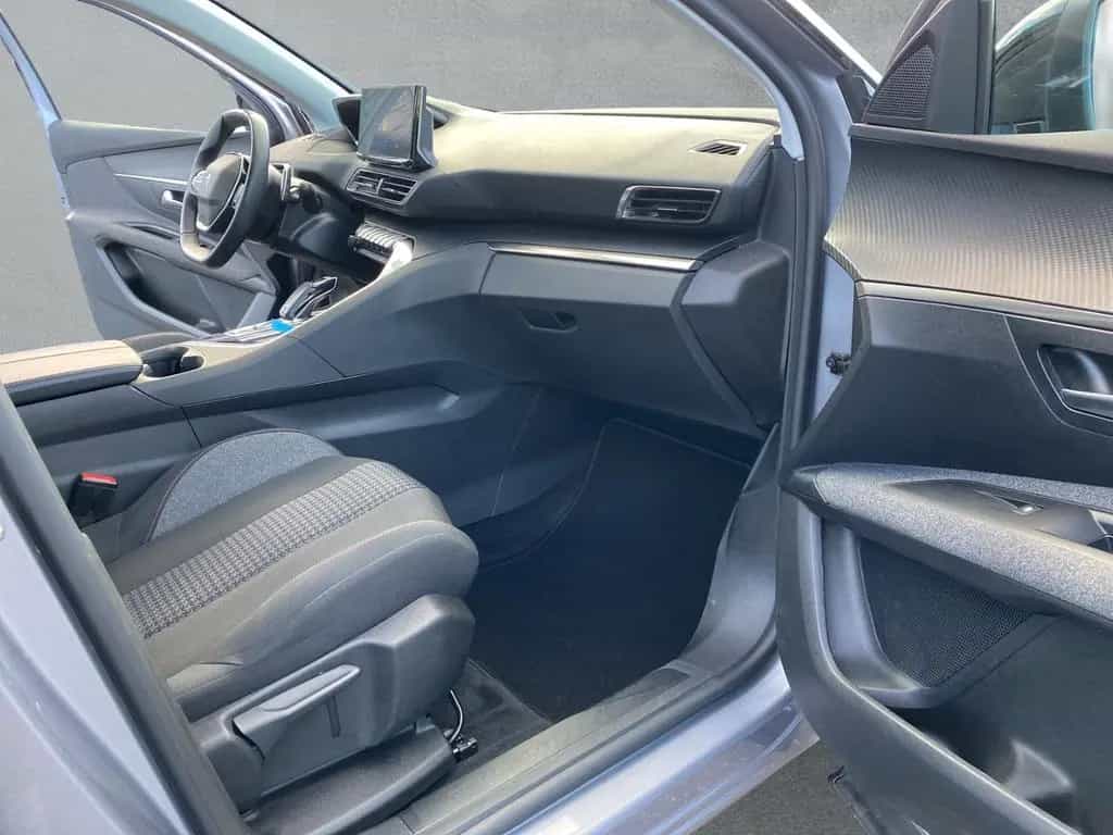 Peugeot 3008 Active Pack 1.2 PureTech 130 EAT8 EU6d dig 06/2022-photo-14