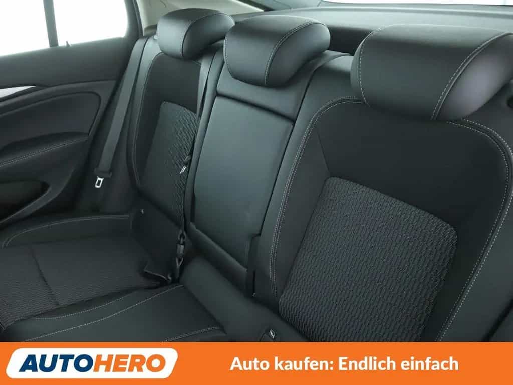 Opel Insignia Grand Sport 2.0 CDTI Business Elegance 11/2020-photo-10