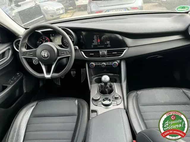 Alfa Romeo Giulia ROMEO Giulia 2.2 Turbodiesel 180 CV Super 08/2017-photo-14