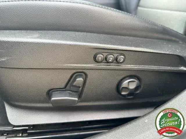 Alfa Romeo Giulia ROMEO Giulia 2.2 Turbodiesel 180 CV Super 08/2017-photo-5