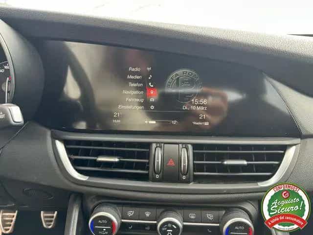 Alfa Romeo Giulia ROMEO Giulia 2.2 Turbodiesel 180 CV Super 08/2017-photo-8