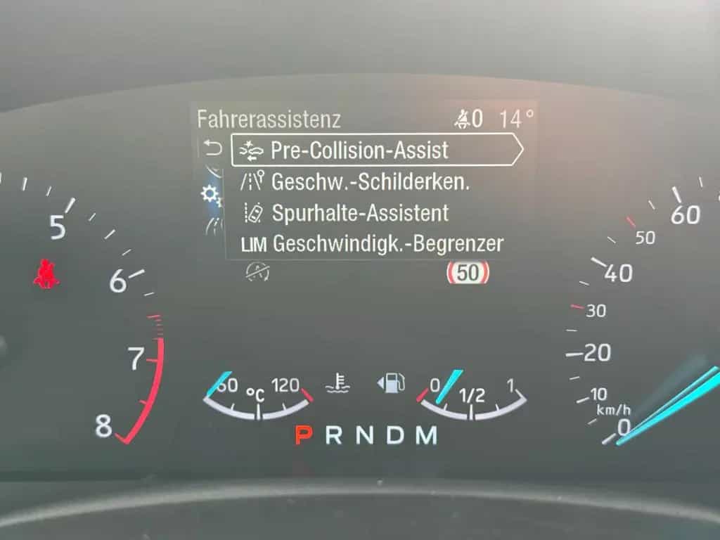 Ford Focus Turnier ST-Line 07/2019-photo-19