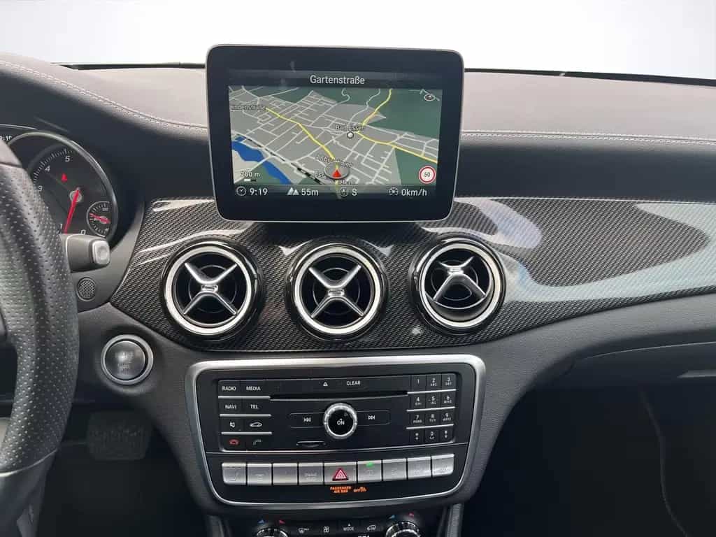 Mercedes-Benz GLA 250 19" Urban 4Matic AHK Kamera Navi 11/2018-photo-15