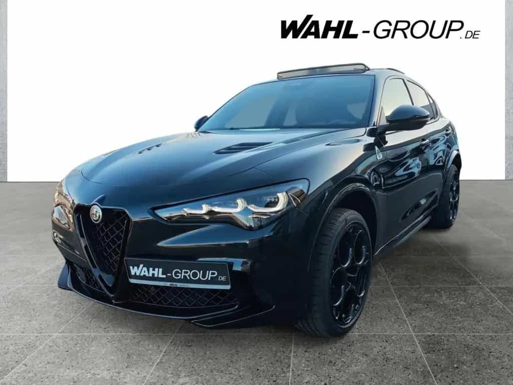 Alfa Romeo Stelvio Quadrifoglio Q4 null-photo-1