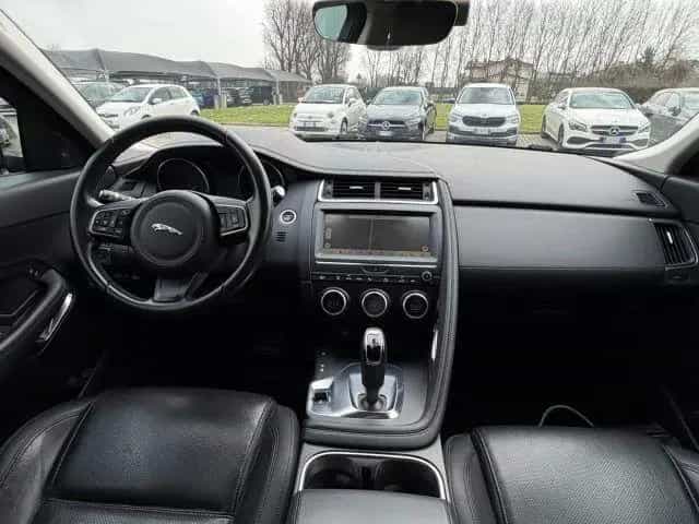 Jaguar E-Pace E-Pace 2.0D 150 CV AWD 11/2018-photo-9
