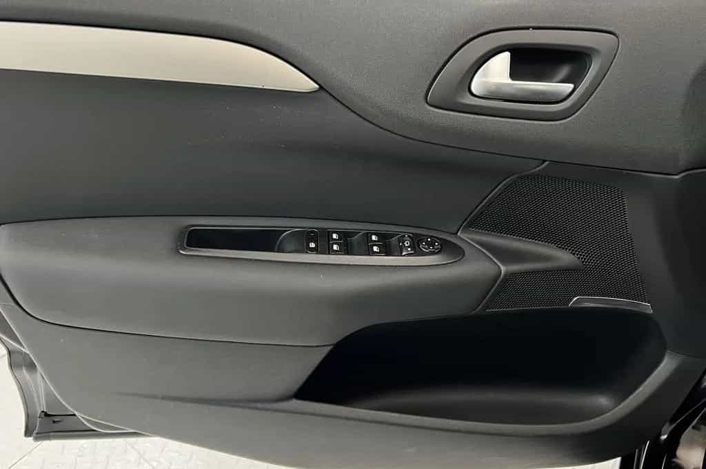 Citroën C4 Tendance*1,6-88kW*TEMP*KLIMA*SITZH*EU5 01/2011-photo-18