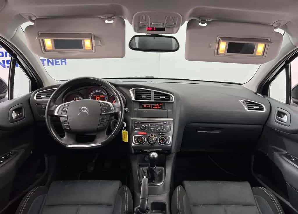 Citroën C4 Tendance*1,6-88kW*TEMP*KLIMA*SITZH*EU5 01/2011-photo-23