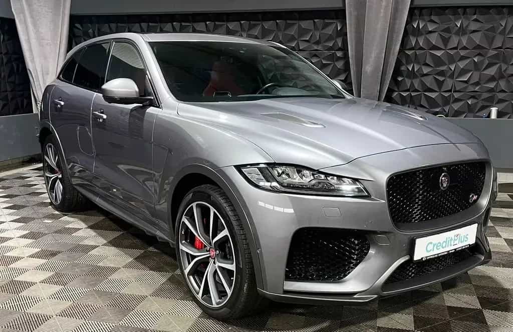 Jaguar F-Pace F-PACE SVR AWD, LED, AHK, 22 Zoll 08/2019-photo-0